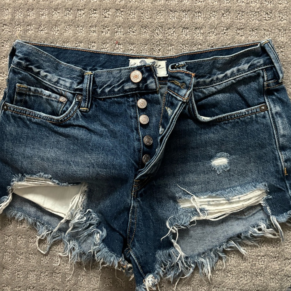 We the free denim shorts size 26